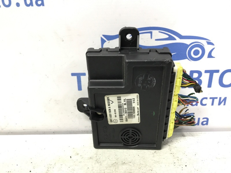 Блок комфорта Kia Sorento BL 2.5 DIESEL D4CB 2002 (б/у) Киев - изображение 1