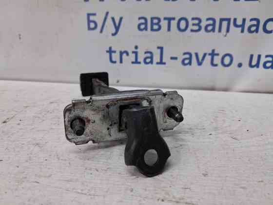 Ограничитель двери задний правый Hyundai Santa fe 2012-2019 794902W000 (Арт. 78077) Київ