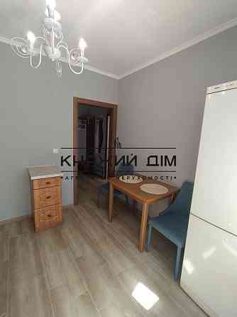 Первая сдача! 1-комнатная по ул. Бориса Гмыри , м. Позняки. Код: 11197360 Киев
