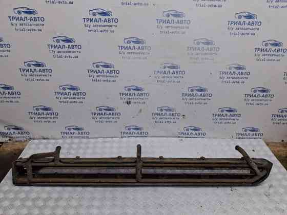 Подножка Mitsubishi Pajero Sport K9 3.0 БЕНЗИН 6G72 1996 лев. (б/у) Киев