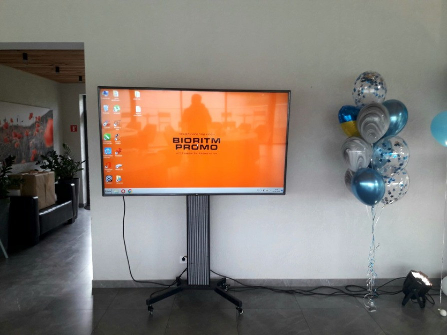 предлагает аренда LED телевизора 75 дюймов Кременчуг Кременчук - зображення 1