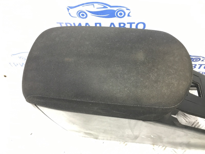 Подлокотник Toyota RAV 4 A30 2.2 DIESEL 2ADFTV 2005 (б/у) Київ - зображення 3