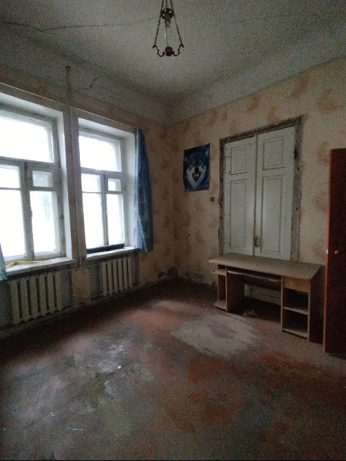 Продам. 2-к.кв., 2/2, Нагорка, вул. Олеся Гончара, 19 Дніпро - зображення 1