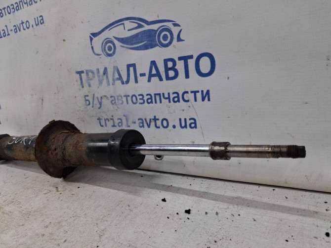 Амортизатор Передний Kia Sorento BL 2.5 DIESEL D4CB 2002 (б/у) Київ - зображення 2