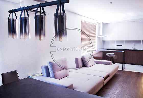 Продаж видової 3-х к. квартири з дизайнерським ремонтом в ЖК Зарічний. № 21133695 Київ