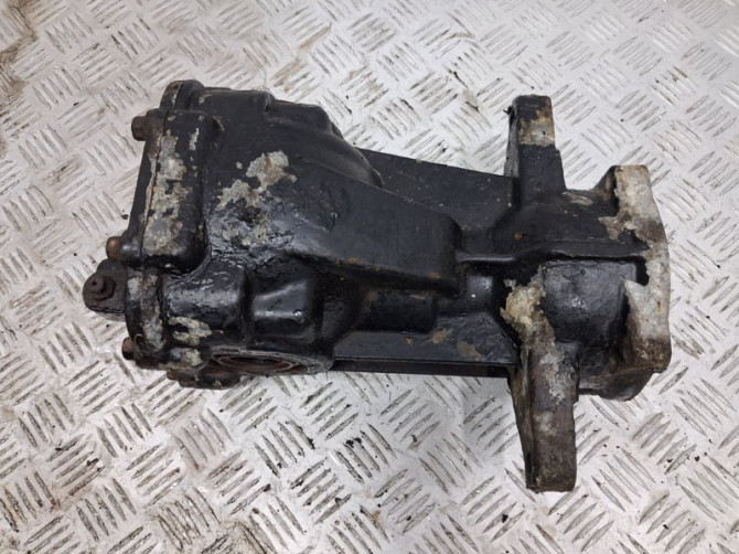 Редуктор задний Hyundai Tucson JM 2.0 DIESEL D4EA 2004 (б/у) Киев - изображение 2
