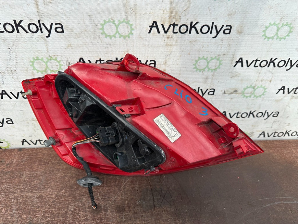 Фонарь задний правый Renault Clio III 2005-2012 (8200886946) Хэтчбек Ковель - зображення 4
