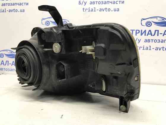 Фара правая галоген Mitsubishi Pajero Wagon 3 3.2 ДИЗЕЛЬ 4M41 1999 (б/у) Київ