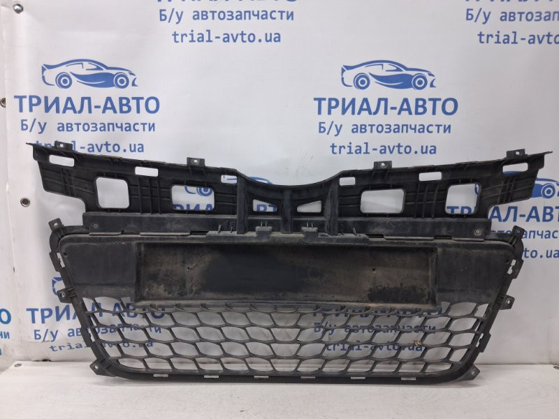 Решетка бампера центральная Hyundai I30 FD 1.6 БЕНЗИН G4FC 2007 (б/у) Київ - зображення 4