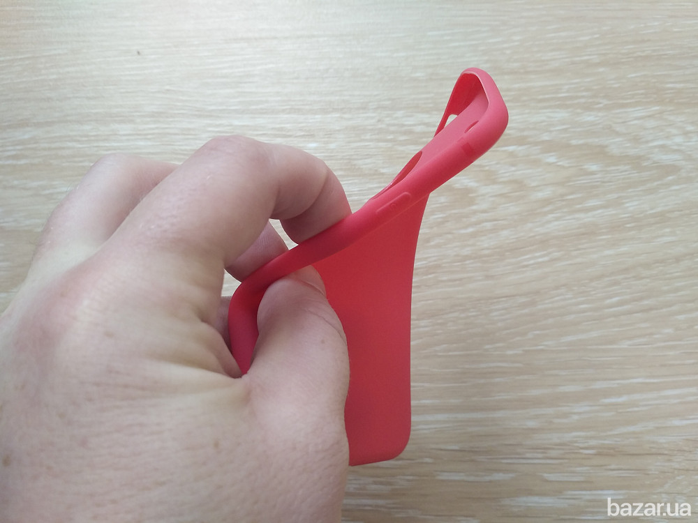 Чехол Бампер на iPhone 8 Красный Бориспіль - зображення 3