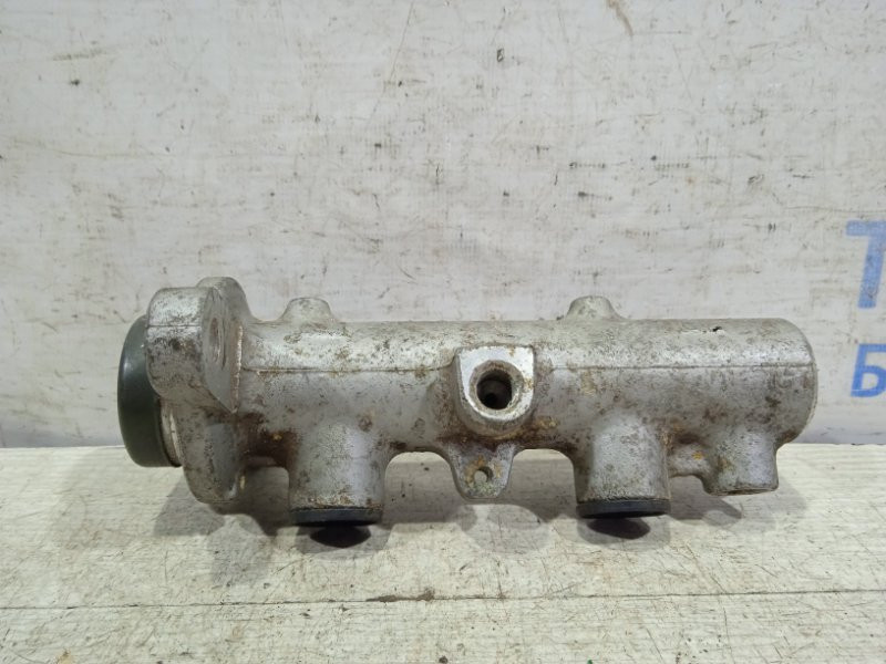 Тормозной цилиндр главный Mitsubishi Lancer 9 1.6 БЕНЗИН 4G18 2003 (б/у) Київ - зображення 2