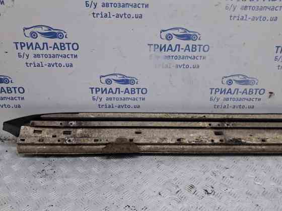 Подножка Toyota Prado J120 4.0 1GR-FE 2002 лев. (б/у) Киев