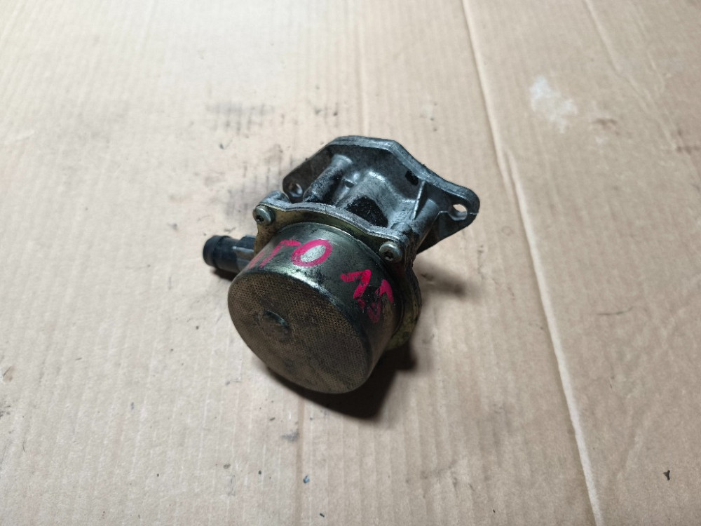 Вакуумный насос renault Kangoo 1.5 dci 1997-2007 (8200113585) Ковель - изображение 1