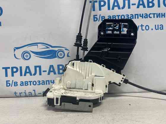 Замок двери передний правый Jeep Cherokee 2013-2019 4589916AE (Арт. 73983) Київ