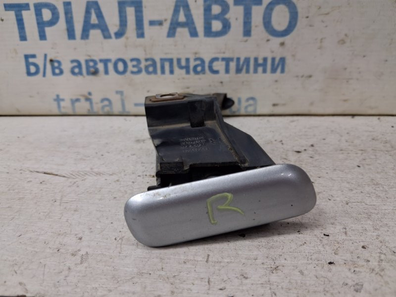 Омыватель фары правый Mitsubishi Pajero Wagon 2006-2022 8264A028HB (Арт. 87542) Київ - зображення 1