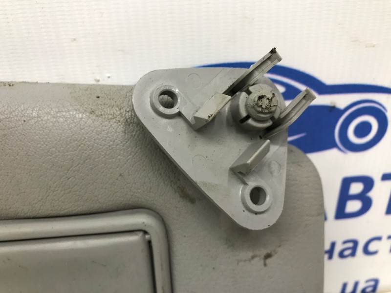 Козырек солнцезащитный правый Mitsubishi Outlander CU 2.4 БЕНЗИН 4G69 2003 (б/у) Киев - изображение 4