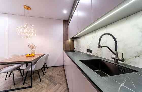 продажа 2-к квартира Киев, Голосеевский, 139999 $ Київ