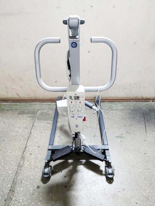 Мобільний підйомник Invacare Birdie Київ - зображення 2