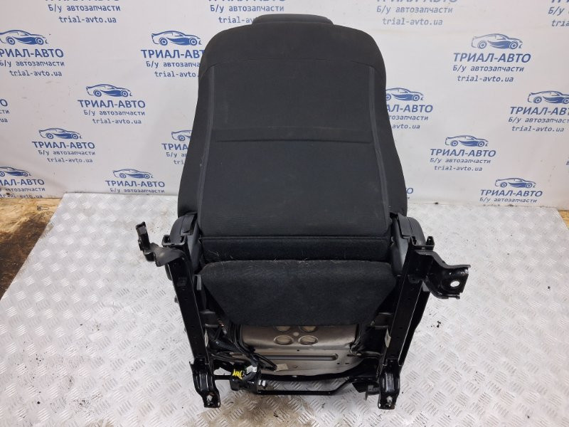 Сиденье переднее правое Mazda 3 BK 1.6 БЕНЗИН Z6 2003 (б/у) Київ - зображення 6