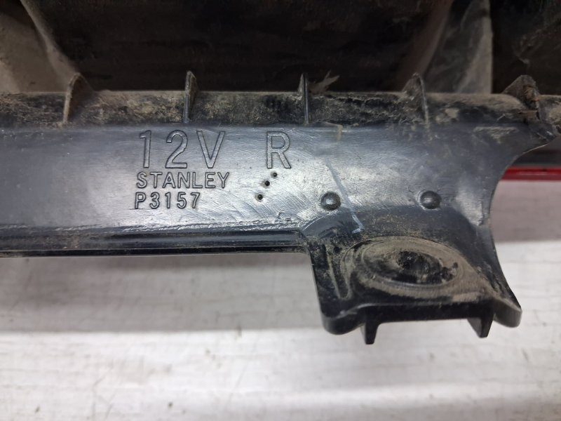 Фонарь задний внешний правый Mitsubishi Pajero Wagon 3 3.2 ДИЗЕЛЬ 4M41 1999 (б/у) Київ - зображення 8