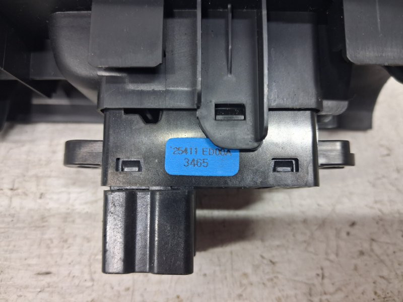 Кнопка стеклоподъемника Nissan Note 2005-2013 25411EA003 (Арт. 84575) Київ - зображення 3