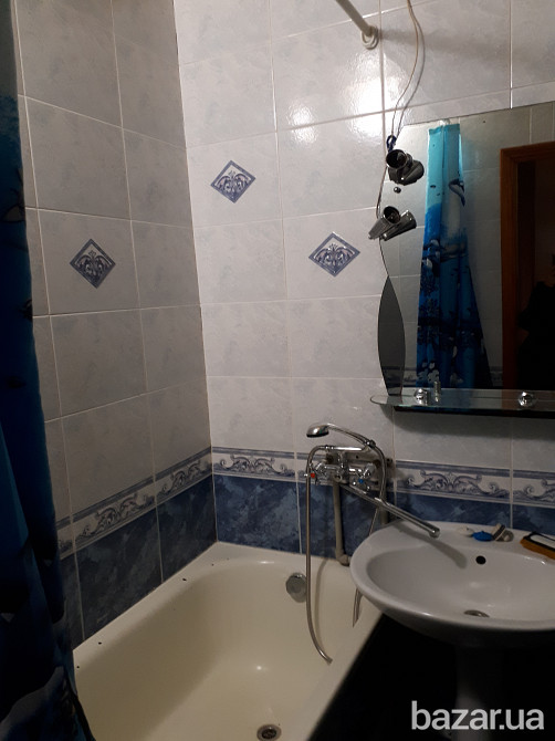 Сдам комнату девушке район ул.Титова одна хозяйка Днепр - изображение 1