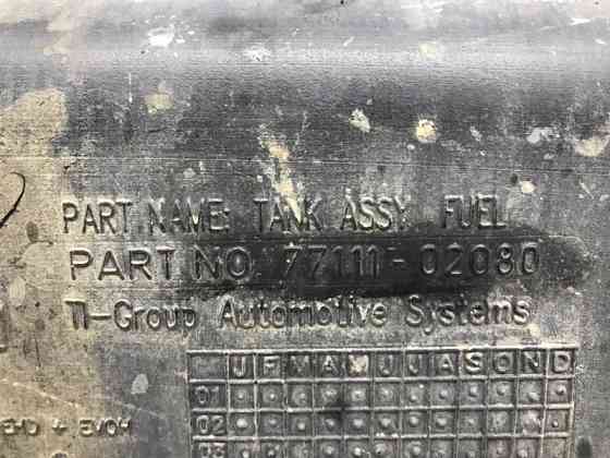 Бак топливный пластик Toyota Avensis T25 1.8 БЕНЗИН 1ZZFE 2002 (б/у) Киев