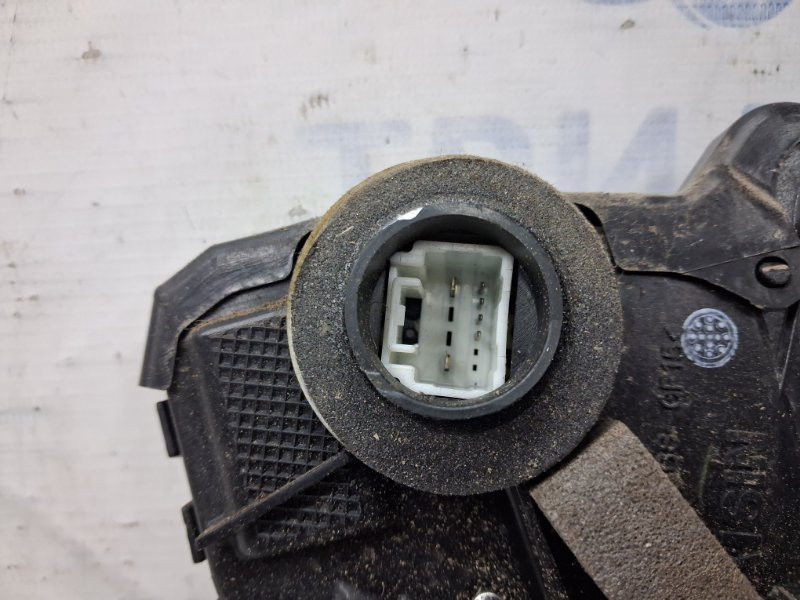 Замок двери передний правый Suzuki Grand Vitara JT 2.7 БЕНЗИН H27A 2005 (б/у) Київ - зображення 4