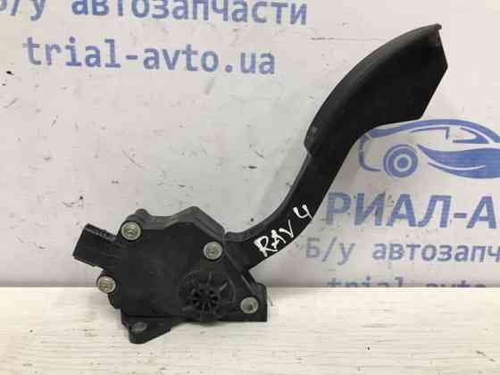 Педаль газа Toyota RAV 4 A30 2.0 БЕНЗИН 1AZFE 2005 (б/у) Киев