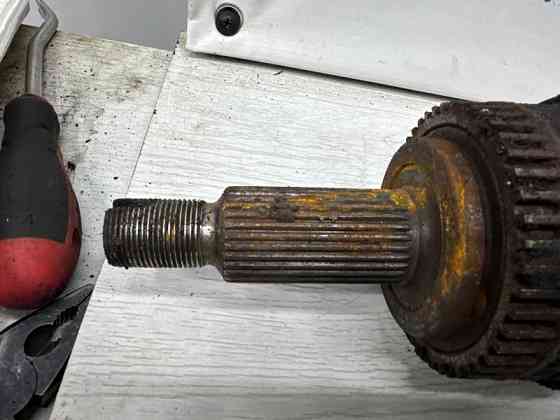 Привод передний правый МКПП Hyundai IX35 LM 1.7 DIESEL D4FD 2009 (б/у) Киев