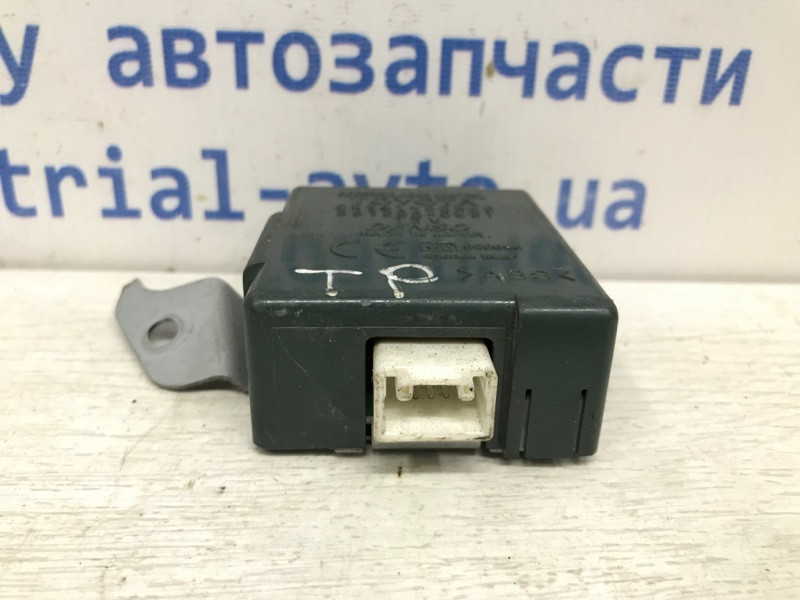 Блок управления центральным замком Toyota Prado J120 3.0 DIESEL 1KDFTV 2002 (б/у) Київ - зображення 2