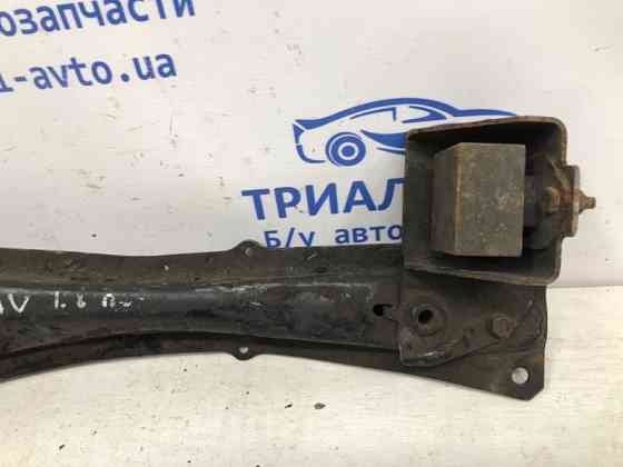 Балка передняя поперечная Toyota Avensis T25 2002 (б/у) Киев
