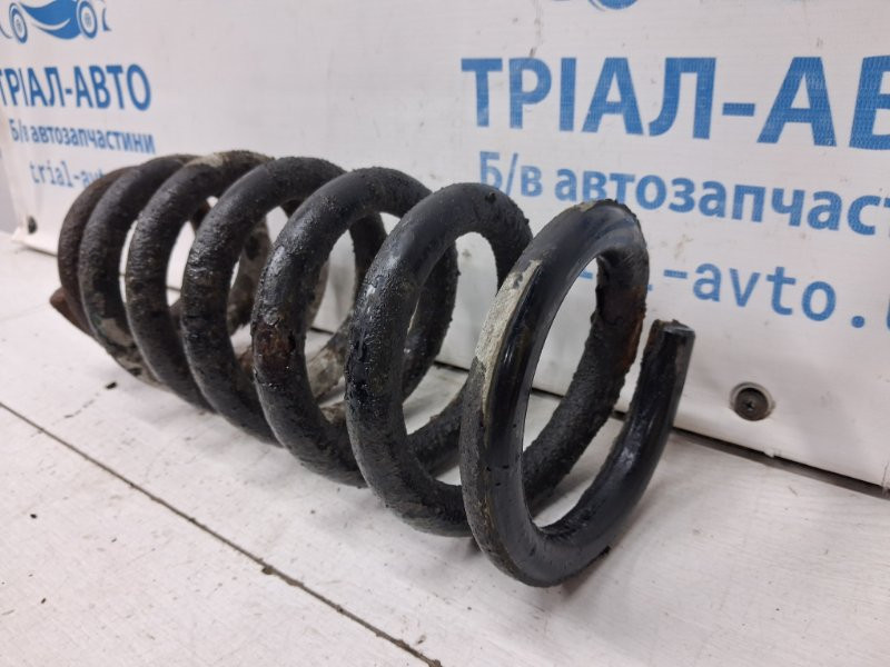 Пружина передняя Mitsubishi Pajero Wagon 3 3.2 ДИЗЕЛЬ 4M41 1999 (б/у) Київ - зображення 2