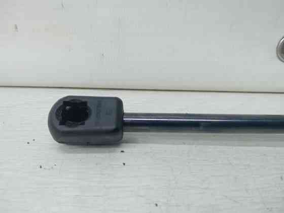 Амортизатор капота SsangYong Rexton 2006-2012 7115008B01 (Арт. 61510) Київ