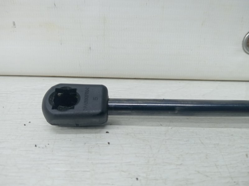 Амортизатор капота SsangYong Rexton 2006-2012 7115008B01 (Арт. 61510) Київ - зображення 2