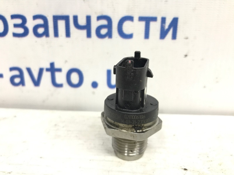 Датчик давления топлива в рейке Nissan X-Trail T32 1.6 DIESEL R9M 2014 (б/у) Киев - изображение 4