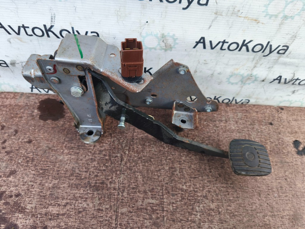 Педаль тормоза Nissan Note E11 2005-2012 Ковель - зображення 3