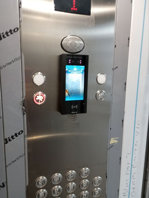 Продам 2 комнатную квартиру ЖК Фаворит Днепр - изображение 1