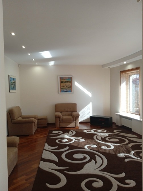 м.Контрактовая площадь 10мин.Сдам квартиру. Киев - изображение 2