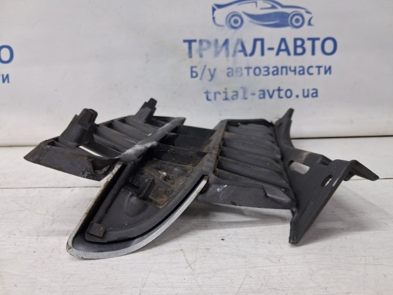 Решетка радиатора Mitsubishi Outlander CU 2.4 БЕНЗИН 4G69 2003 лев. (б/у) Киев - изображение 4