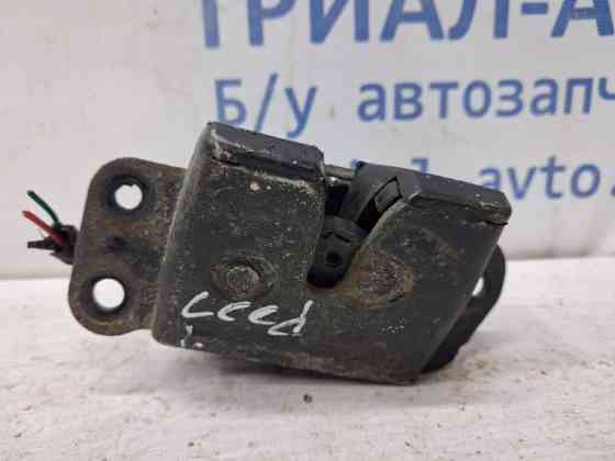 Замок крышки багажника Kia Ceed ED 1.6 DIESEL D4FB 2006 (б/у) Киев