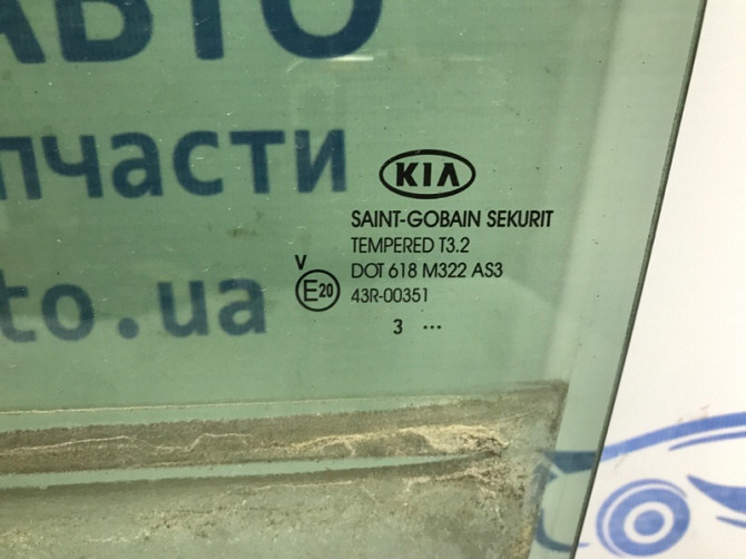 Стекло двери заднее левое Kia Sportage SL 2.0 DIESEL D4HA 2010 (б/у) Київ - зображення 3