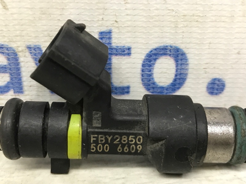 Форсунка топливная Nissan Qashqai J10 2.0 БЕНЗИН MR20DE 2006 (б/у) Киев - изображение 2