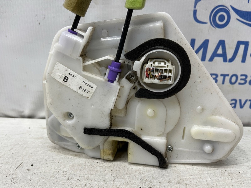 Замок двери передний правый Mazda 3 2013-2019 BHS2-58-310A (Арт. 77647) Київ - зображення 4