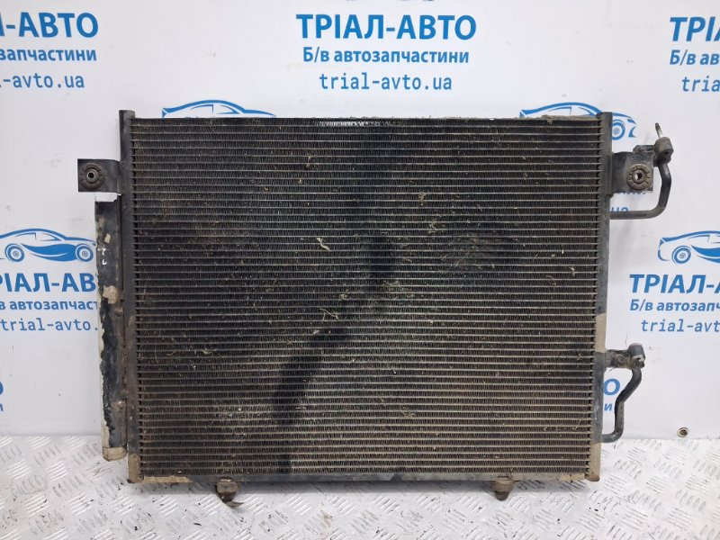 Радиатор кондиционера Mitsubishi Pajero Wagon 3 3.2 ДИЗЕЛЬ 4M41 1999 (б/у) Киев - изображение 4