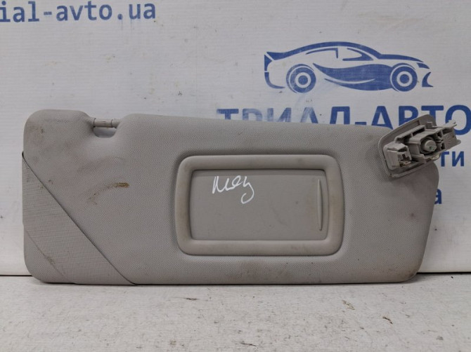 Козырек солнцезащитный правый Renault Megane 3 1.5 DIESEL K9K 2008 (б/у) Київ - зображення 1