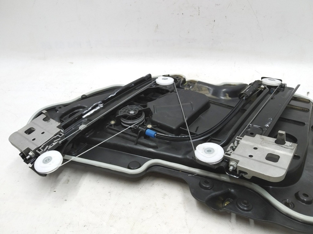 Стеклоподъемник задний левый Tesla model 3 1096622-00-K Киев - изображение 3