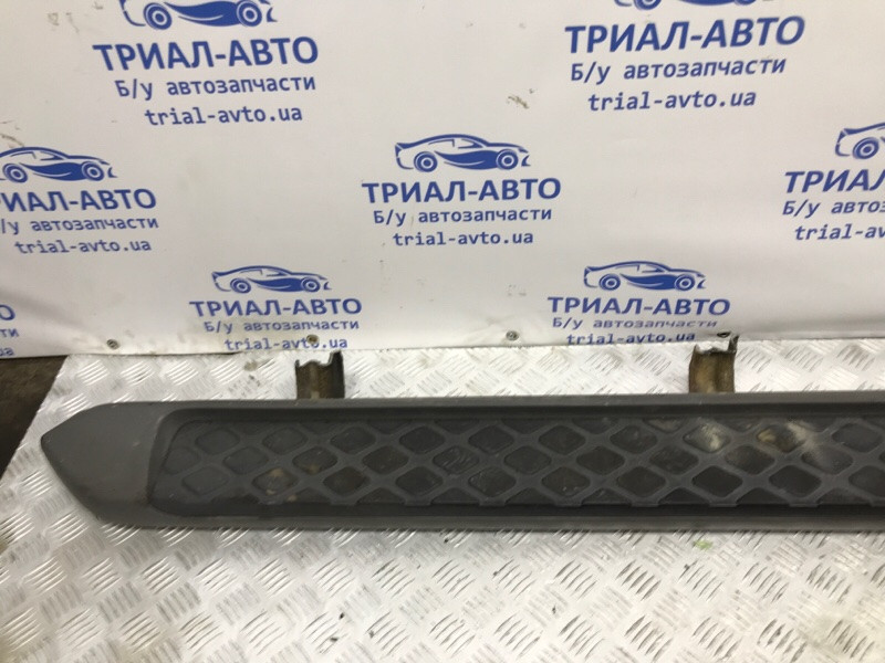 Подножка Nissan Pathfinder R51 2.5 DIESEL YD25DDTI 2004 лев. (б/у) Киев - изображение 2