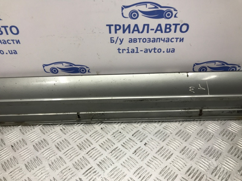 Накладка порога внешняя левая Mitsubishi Pajero Wagon 3 3.2 ДИЗЕЛЬ 4M41 1999 (б/у) Київ - зображення 3