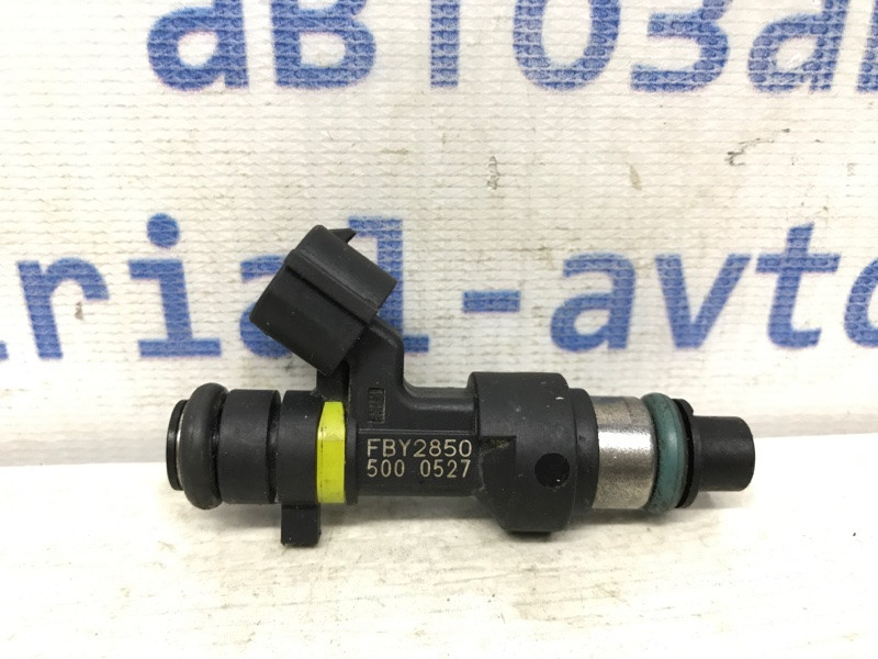 Форсунка топливная Nissan Qashqai J10 2.0 БЕНЗИН MR20DE 2006 (б/у) Киев - изображение 1